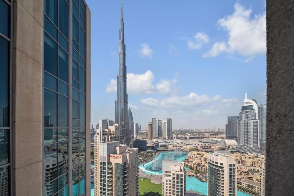 ドバイ29Blvd Burjviewアパートメント エクステリア 写真