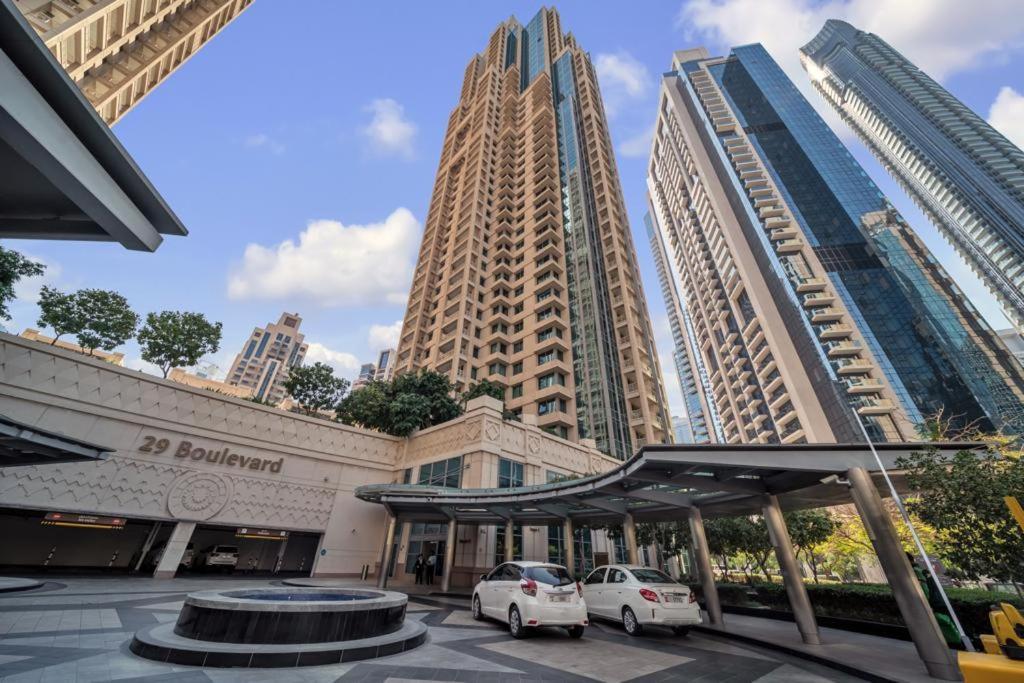 ドバイ29Blvd Burjviewアパートメント エクステリア 写真