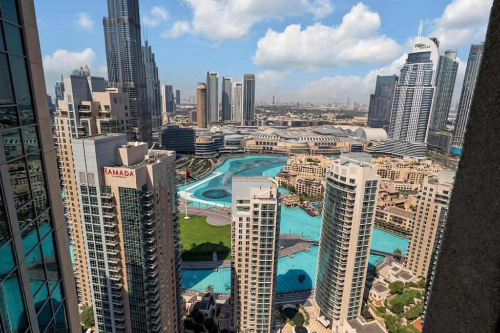 ドバイ29Blvd Burjviewアパートメント エクステリア 写真